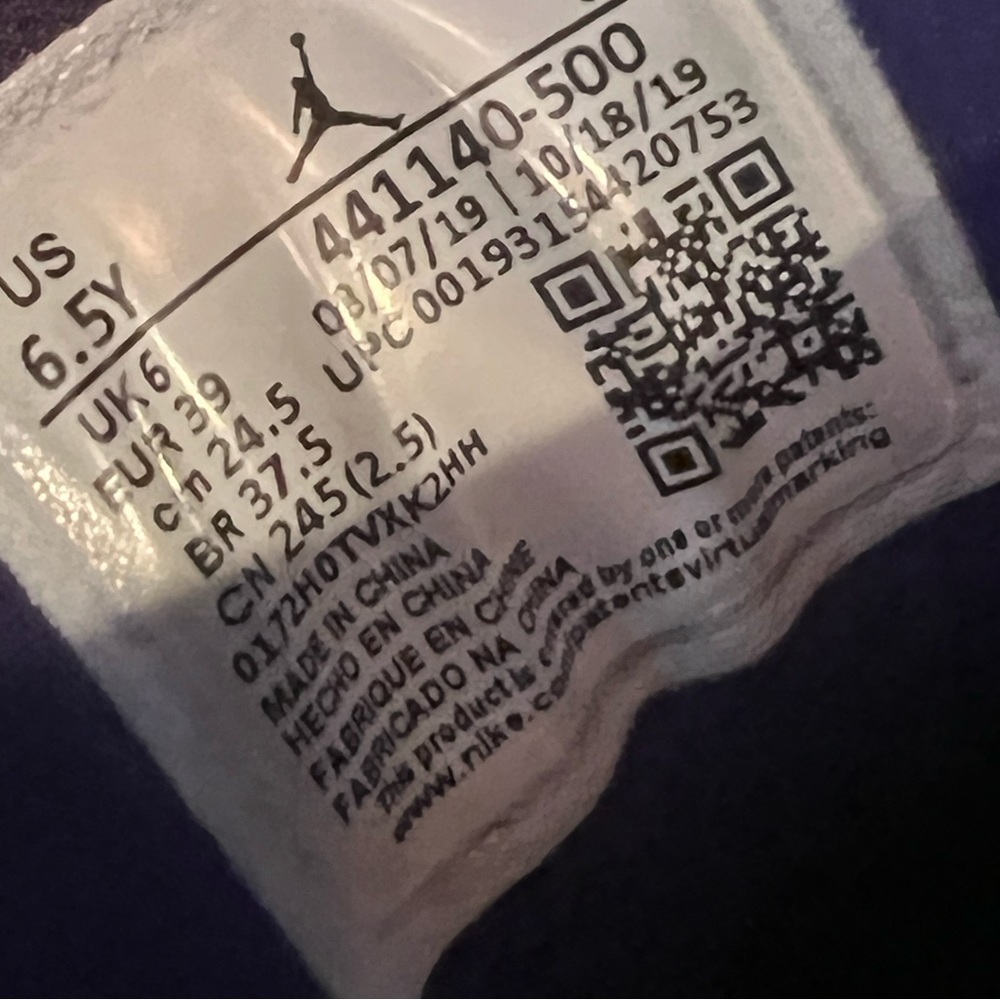 Jordan 3 Retro Barely Grape - image 5